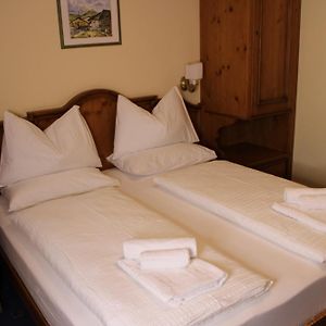 Vierbettzimmer